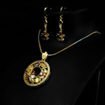 Multicolor crystal necklace
