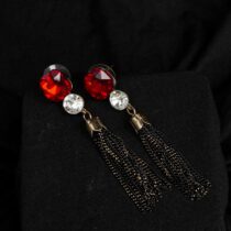 Glamorous red crystal earrings