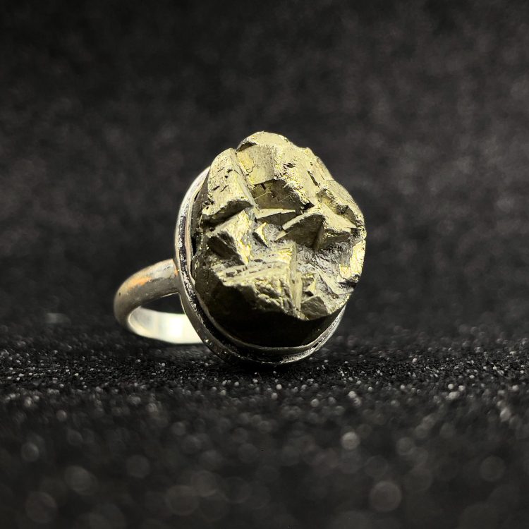 Raw Stone Silver Color Ring